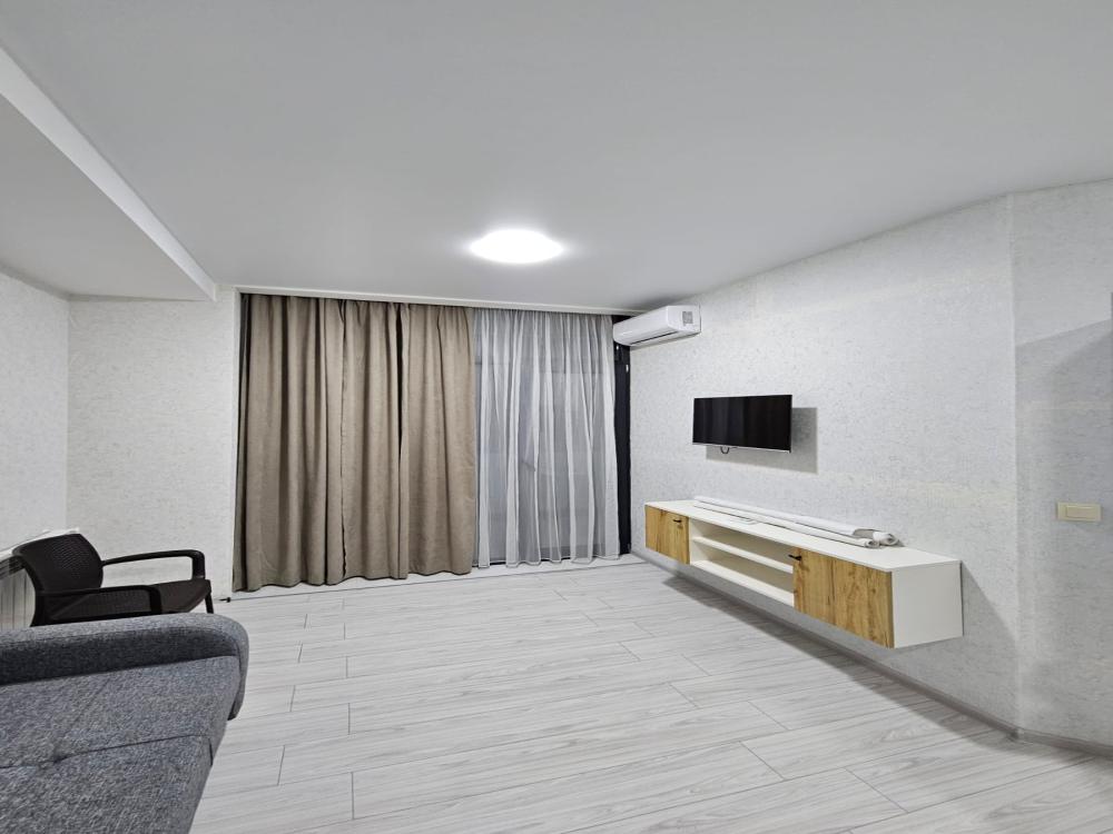 home-1