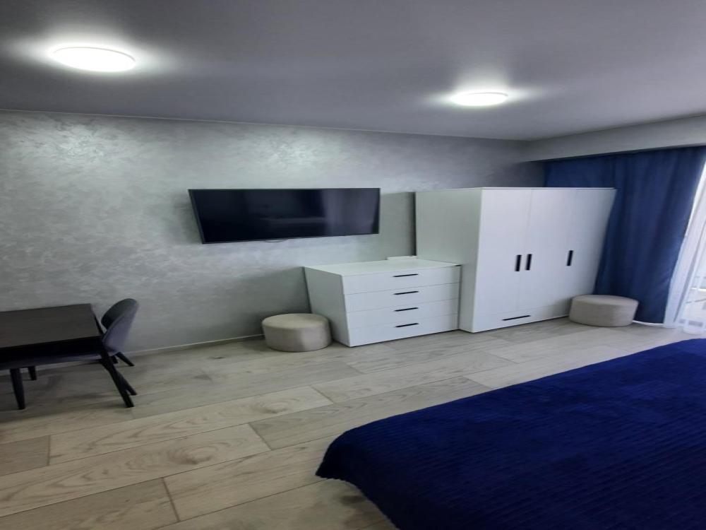 home-1